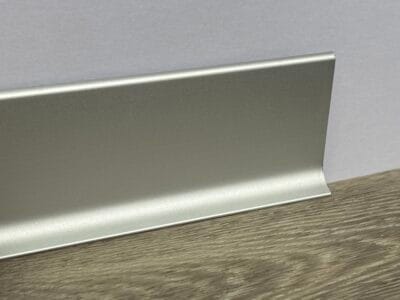 plinta-aluminiu-argintie plinta aluminiu profilitec argintie