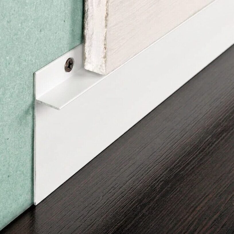 Plinta retrasa PROSKIRTING INS alb mat