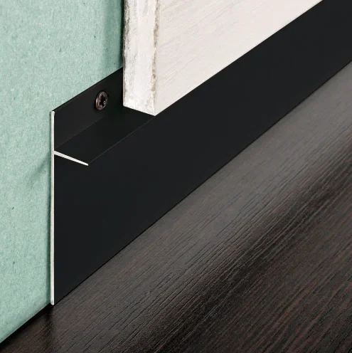 Plinta retrasa PROSKIRTING INS negru mat
